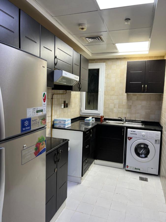 Grand Pearl Hostel For Boys Dubai Exterior foto